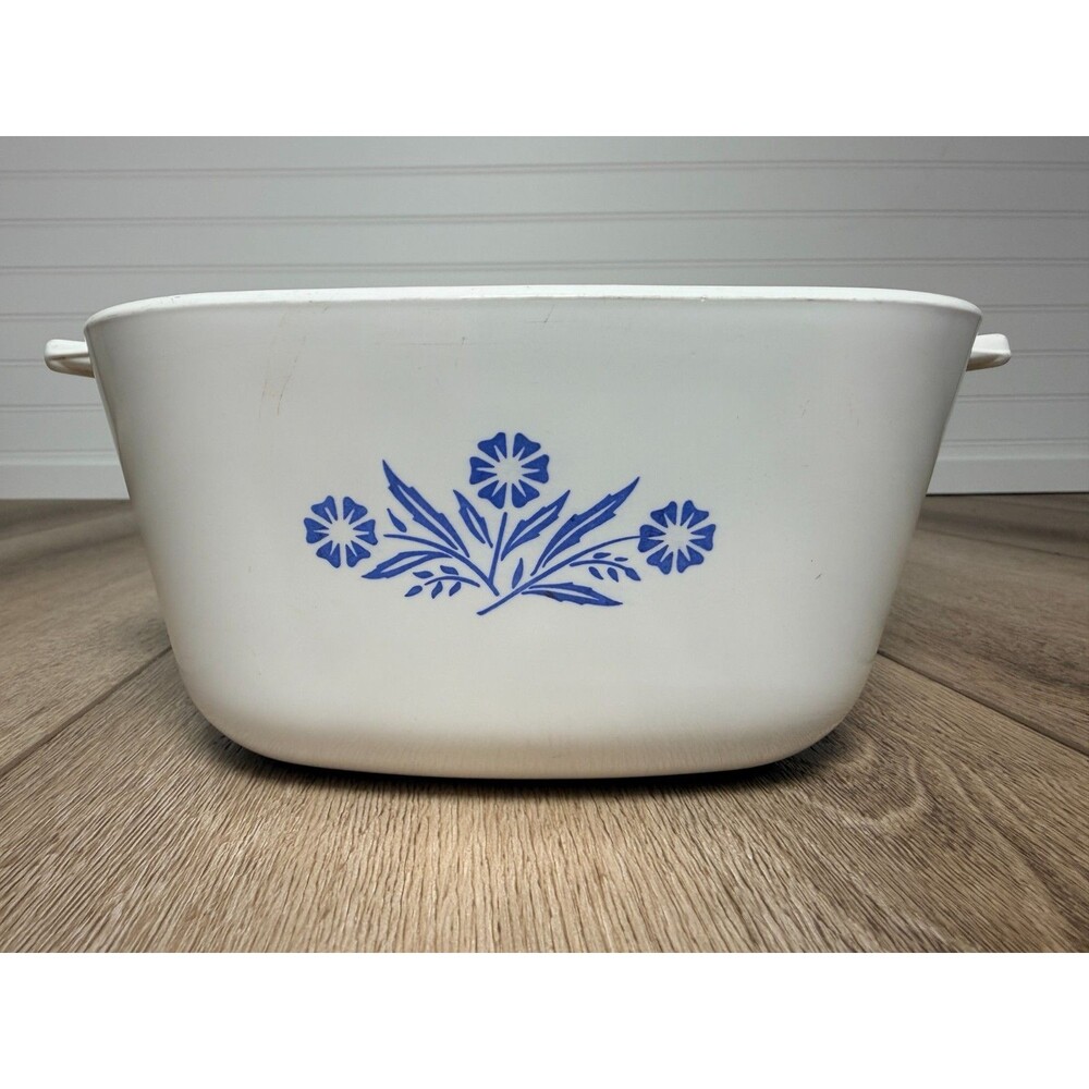 Vintage Corning Ware Blue Cornflower P-1 3/4-B Casserole Dish 1.75 qt